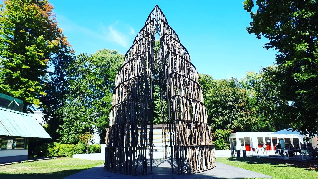 "Grancey-le-Château, A World at the Edge" di Le Consortium - Land alla Biennale Architettura 2021