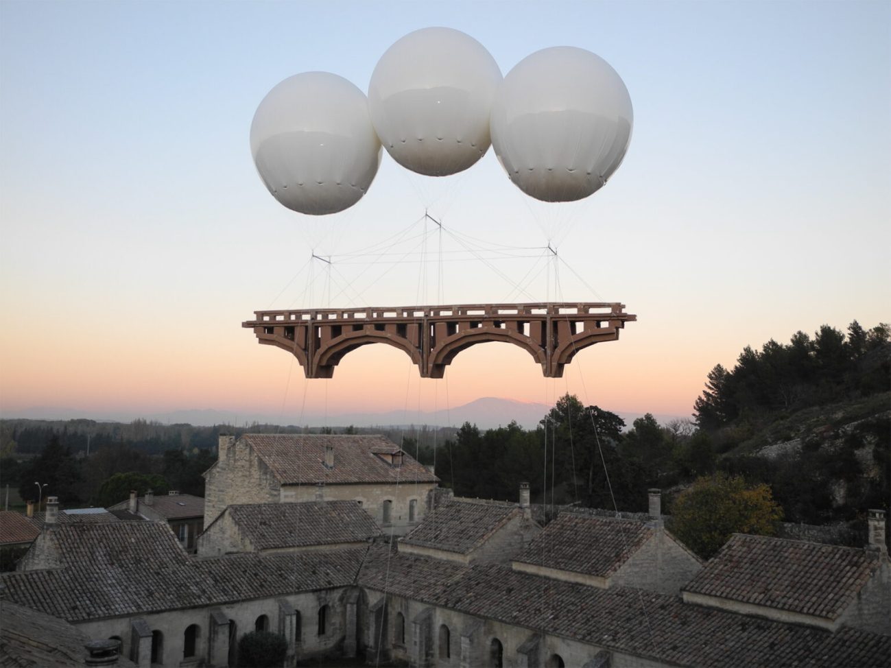 Olivier Grossetête. Architecture en Fête, Villeneuve lez Avignon, Francia (2015)
