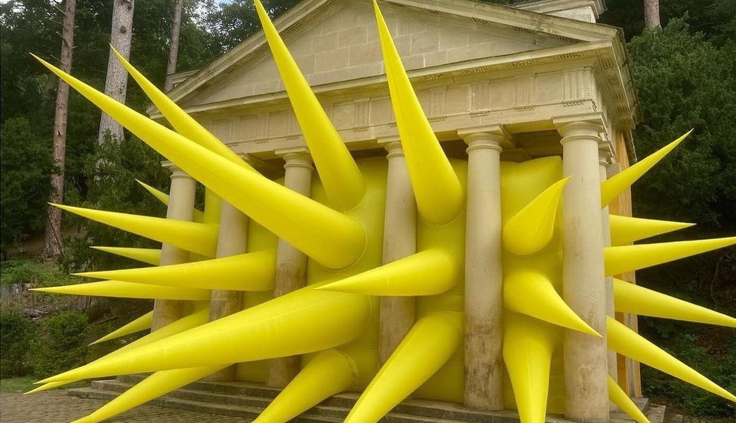 Steve Messam @ Tempio di Pietà, abbazia di Fountains e Studley Royal, vicino a Ripon, UK
