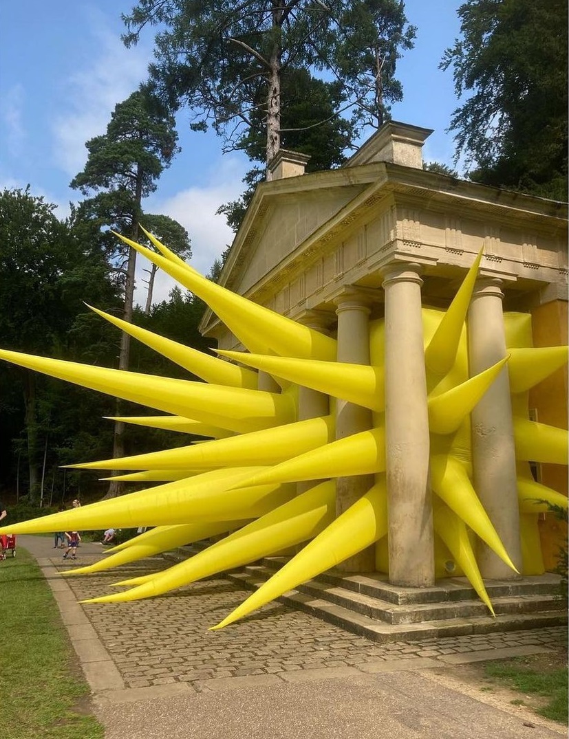Steve Messam @ Tempio di Pietà, abbazia di Fountains e Studley Royal, vicino a Ripon, UK