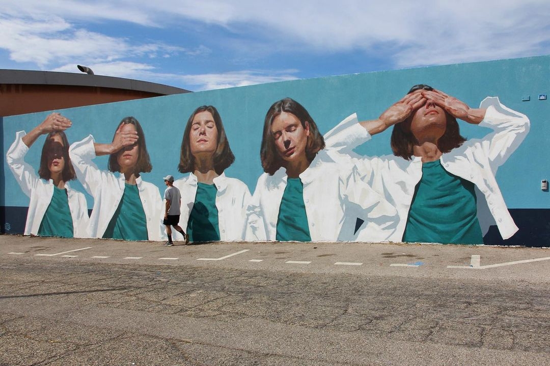 Eloise Gillow @ Port-de-Bouc, France