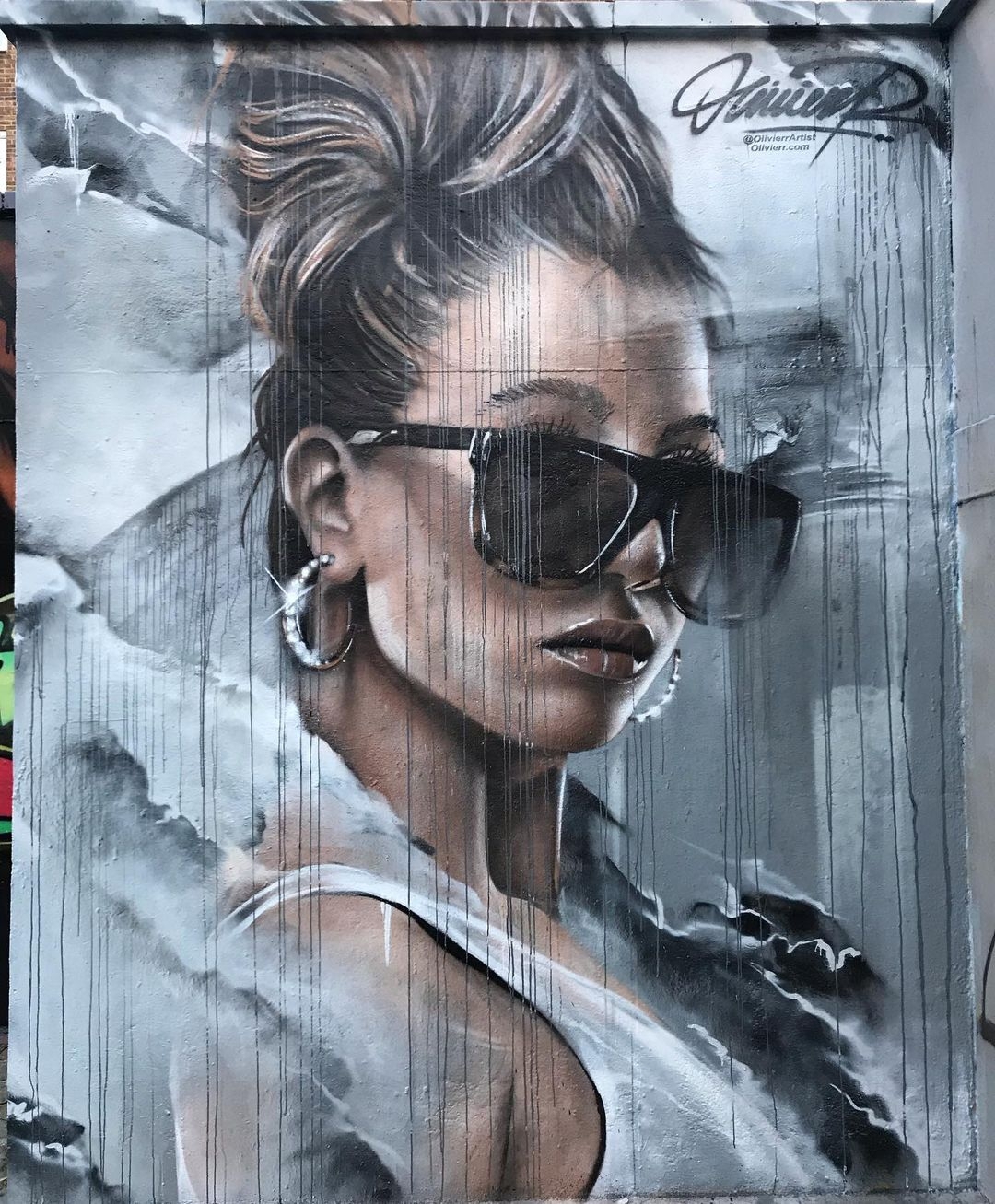 Olivierr @ London, UK Olivierr @ London, UK