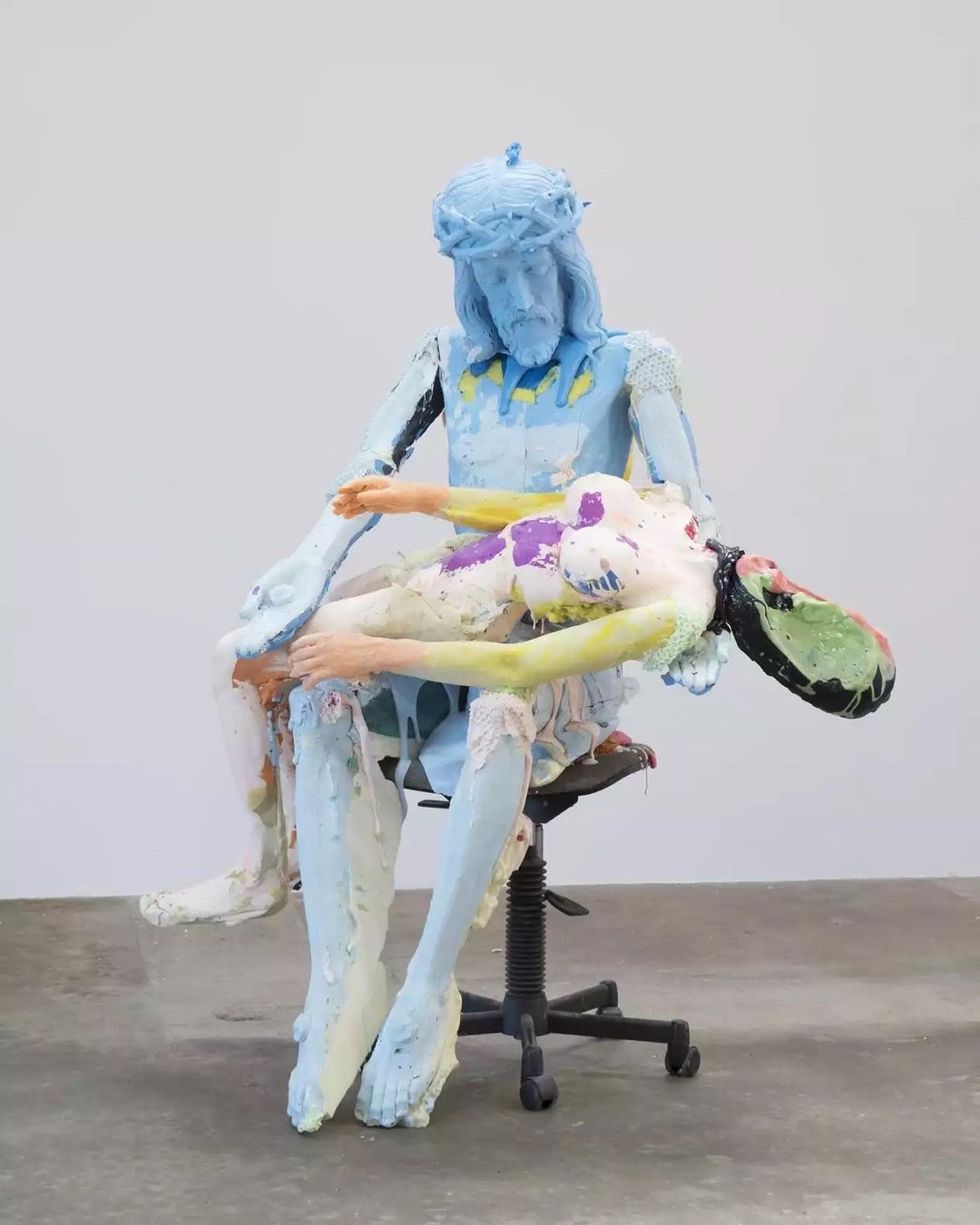 "Pietà 2" by Folkert de Jong