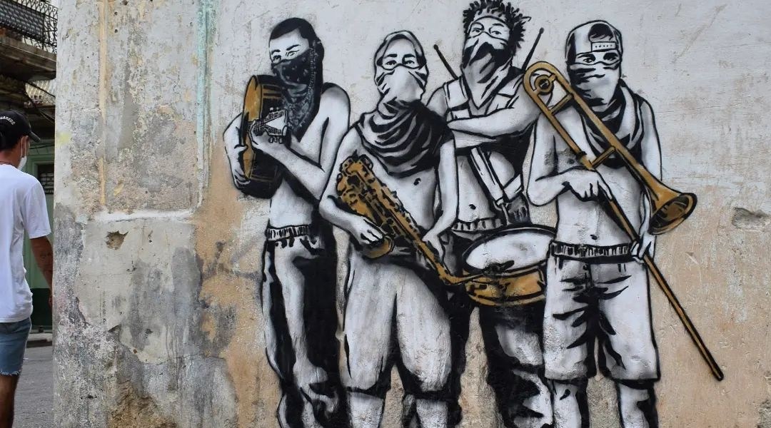 The Rebel Bear @ Havana, Cuba