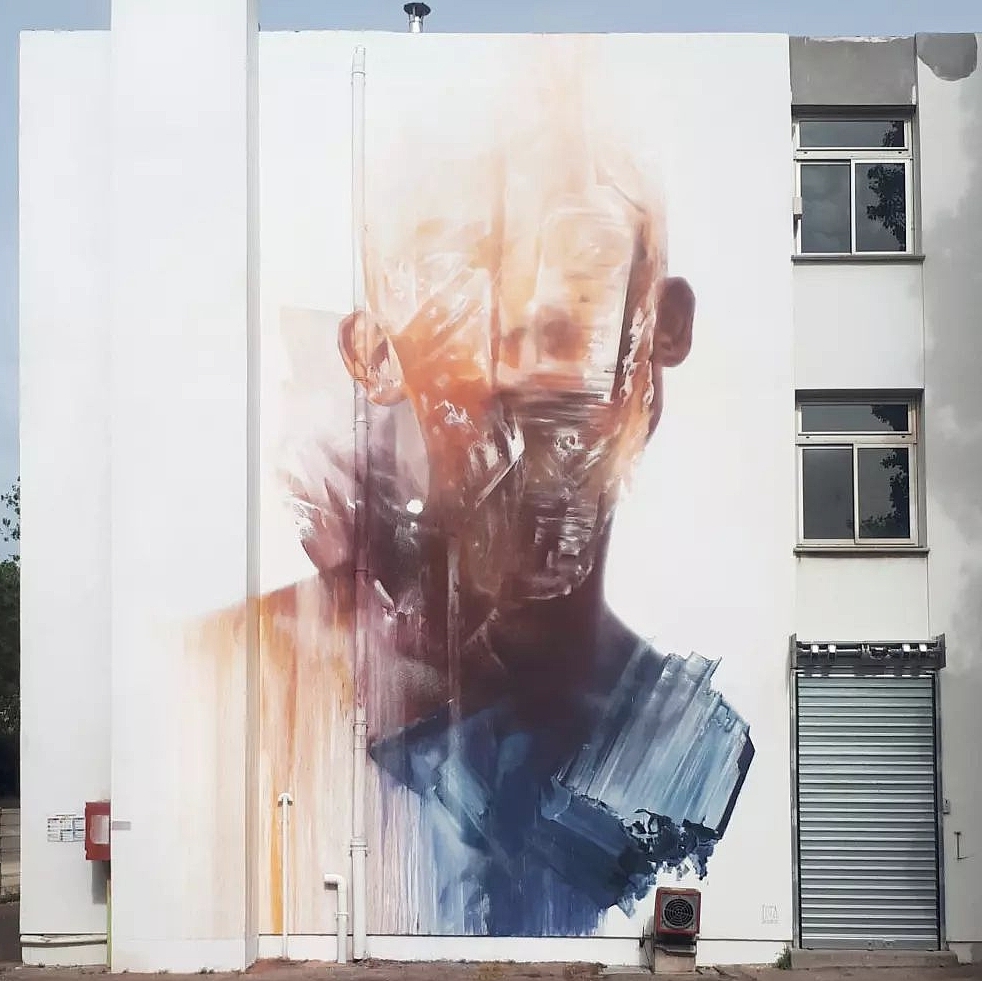 Iota @ Port-de-Bouc, France Iota @ Port-de-Bouc, France