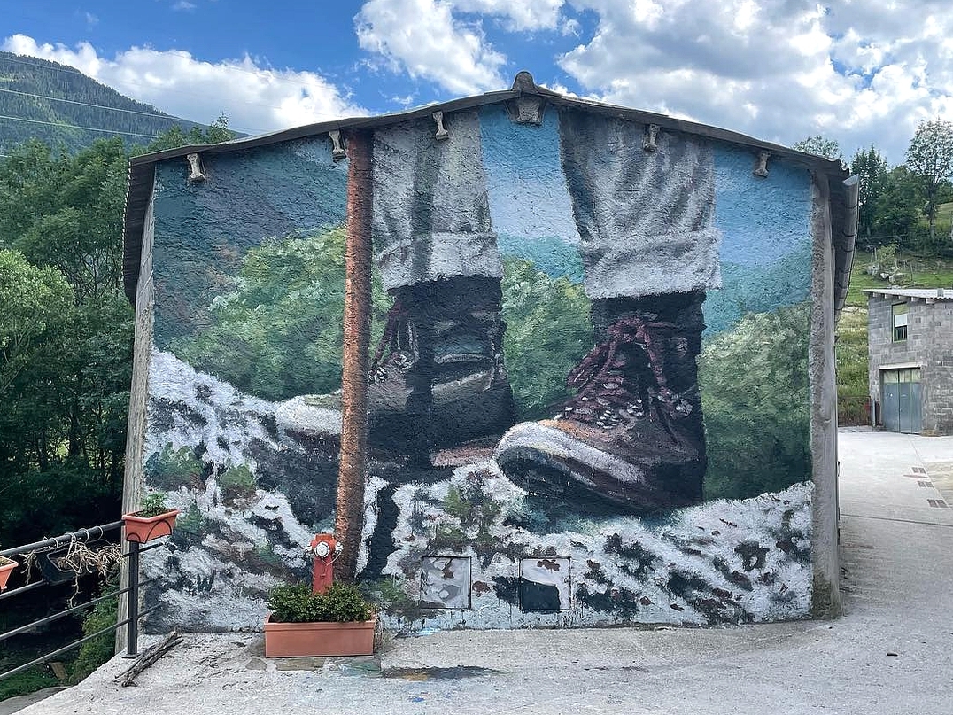 Slim Safont + WEDO @ Aneto, Spain Slim Safont + WEDO @ Aneto, Spain