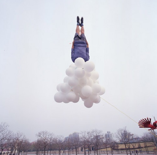"Falls to" by Li Wei