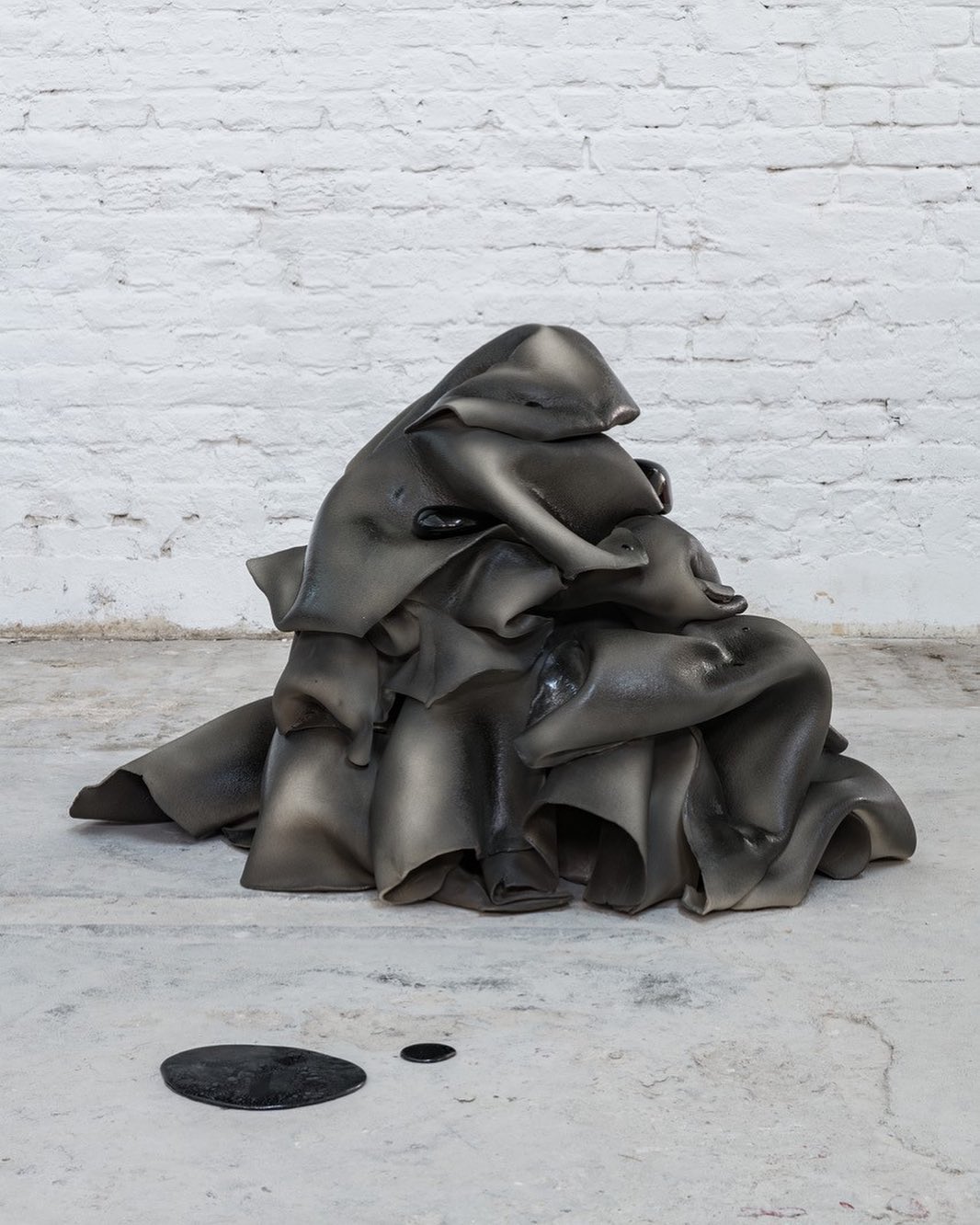 "…into deliquescence" by Vera Kox