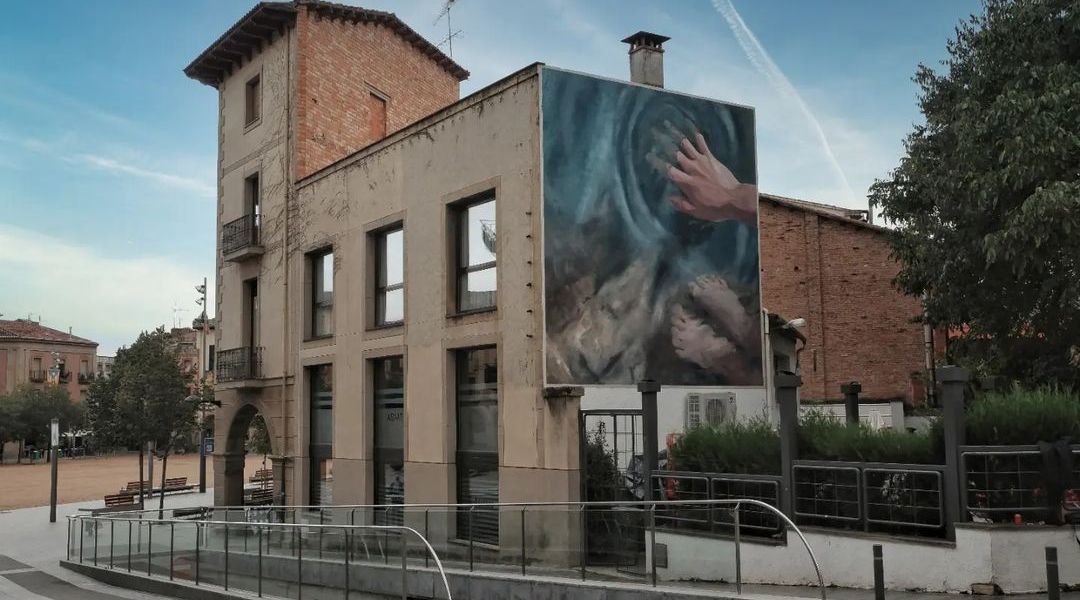 Eloise Gillow @ Manlleu, Spain