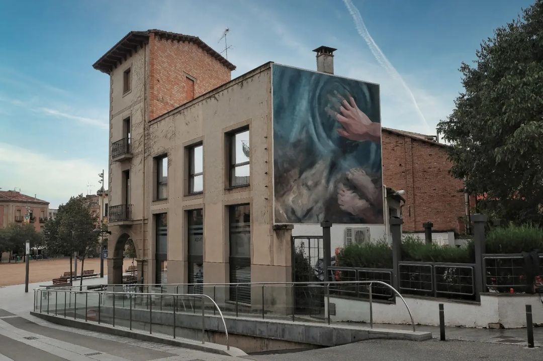 Eloise Gillow @ Manlleu, Spain