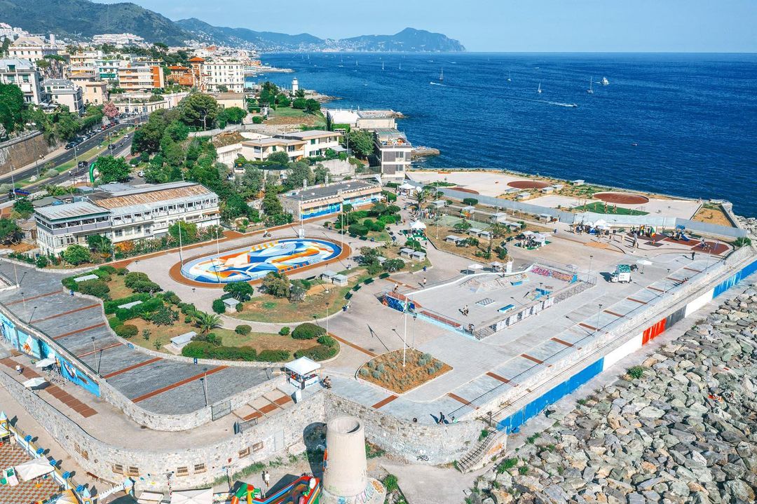 Truly Design Crew @ Genoa, Italy