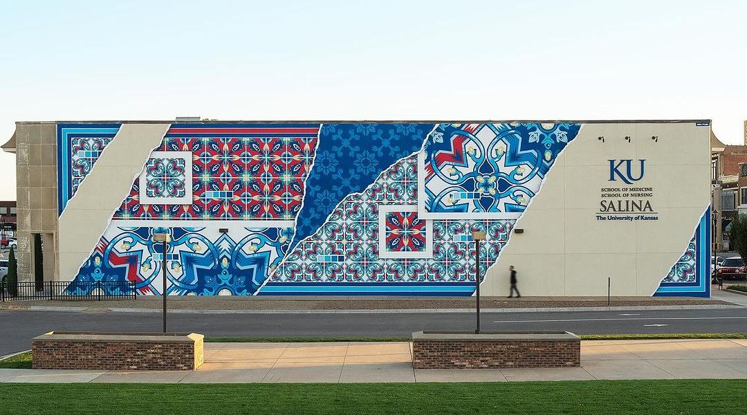 Add Fuel @ Salina, Kansas, USA