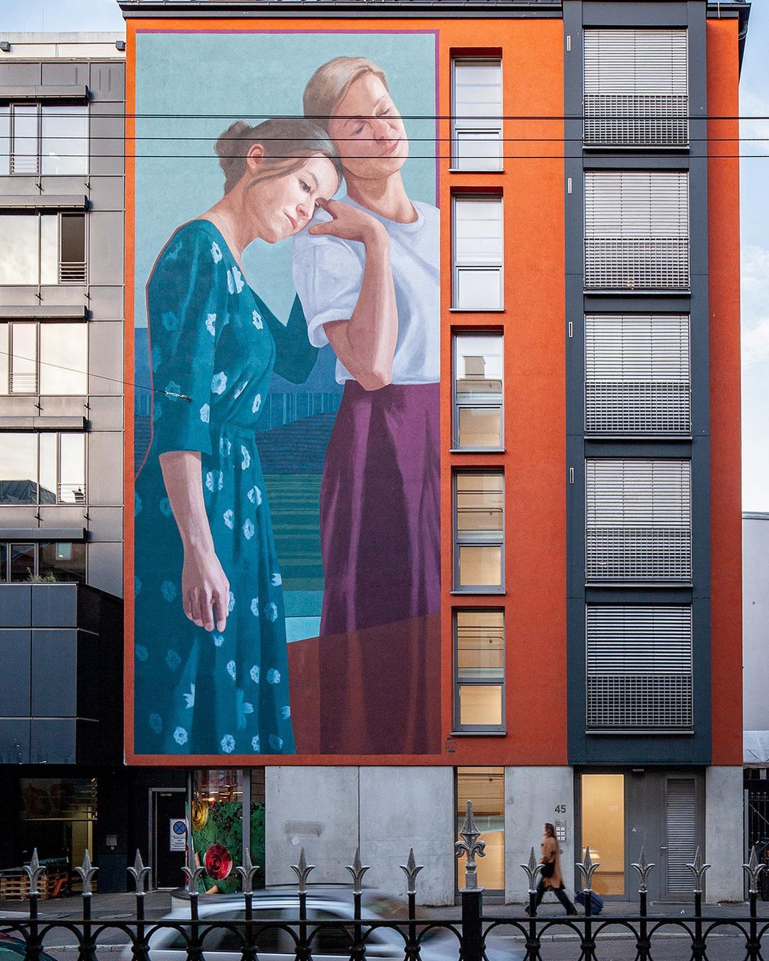 Eloise Gillow @ Stuttgart, Germany