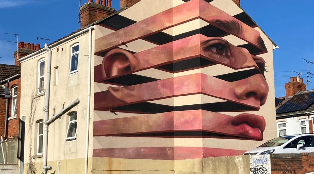 Medianeras @ Swindon, UK