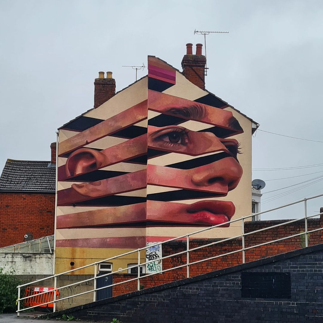 Medianeras @ Swindon, UK