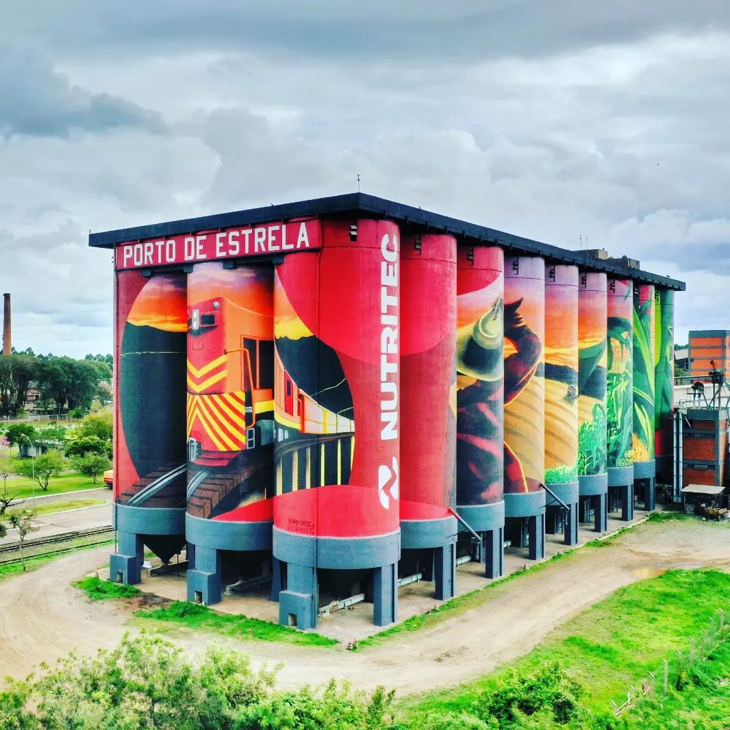 Samuel Hergesell + Júlio Delazeri + Luisa Born + Henrique Nunes Lopes @ Porto de Estrela, Brazil