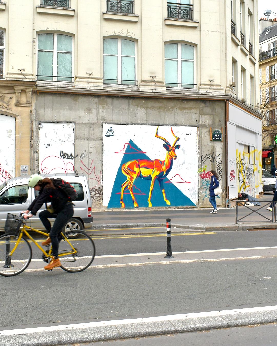 Le long @ Paris, France